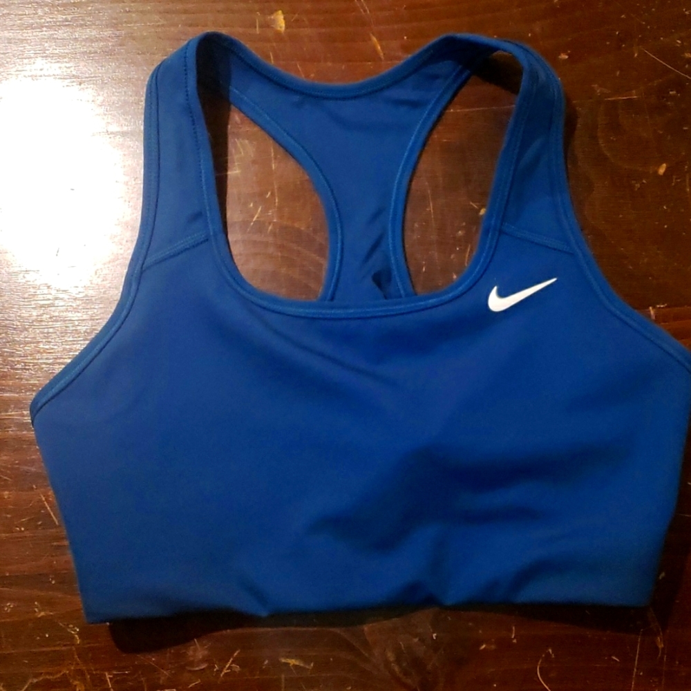 Nike Woman's non padded sports bra M
